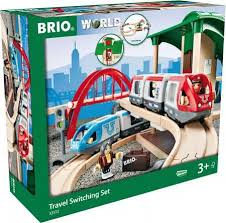 Brio - 2 trains en bois, plateforme voya - JOUET DIVERS - RAVENSBURGER